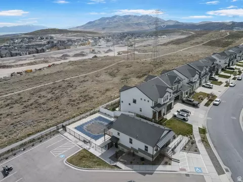 View/Area - 4423 E Longleaf Ln, Eagle Mountain, UT 84005 photo 2 of 6