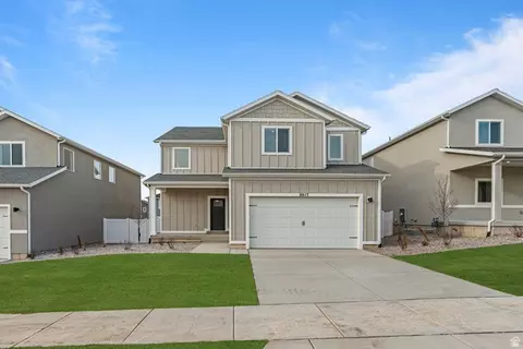 Exterior - 7299 Slick Rock Way N, Eagle Mountain, UT 84005 photo 2 of 4