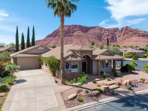 140 N Tuacahn Dr #30, Ivins, UT 84738