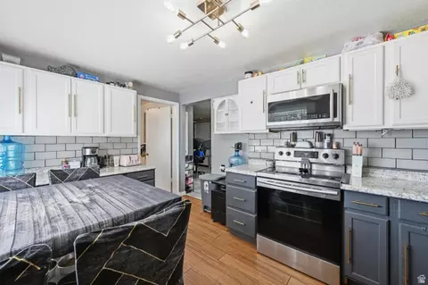 1088 Nayon Dr #J, Layton, UT 84040