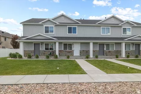 482 N 2650 W #15, Tremonton, UT 84337