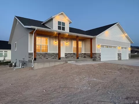 Exterior - 976 N 180 W, Mayfield, UT 84643 photo 2 of 3