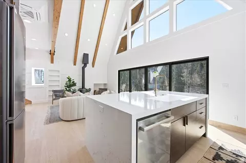 Kitchen - 1833 Pine Loop Rd, Coalville, UT 84017 photo 4 of 4