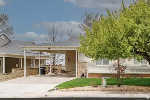 334 W Mountain View Dr S, Cedar City, UT 84721