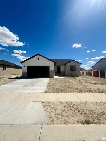 2338 E Sego Liliy Dr #503, Eagle Mountain, UT 84005