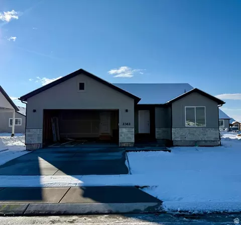 Exterior - 2338 E Sego Liliy Dr, Eagle Mountain, UT 84005 photo 1 of 1