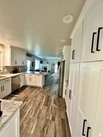 Kitchen - 362 S 800 E, Spanish Fork, UT 84660 photo 5 of 5