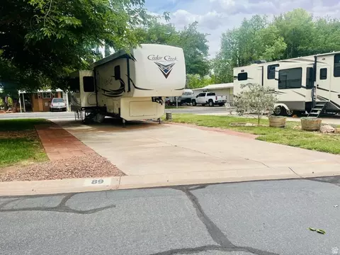 180 N 1100 E #89, Washington, UT 84780