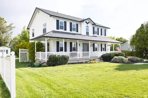 1776 E 1900 N, North Logan, UT 84341