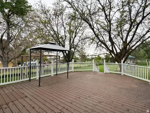 Exterior - 2733 N 850 E, North Ogden, UT 84414 photo 5 of 8