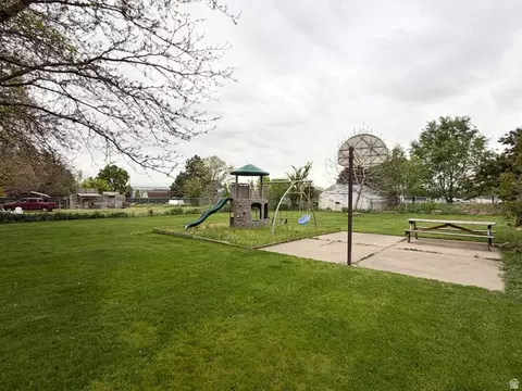 Exterior - 2733 N 850 E, North Ogden, UT 84414 photo 4 of 8