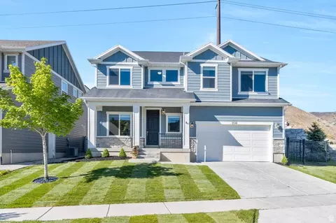 2136 W Northridge Dr, Lehi, UT 84043