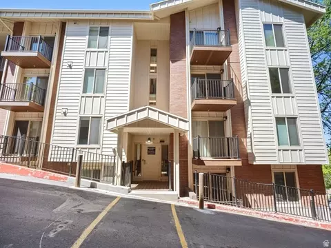 1032 E 400 S #204B, Salt Lake City, UT 84102