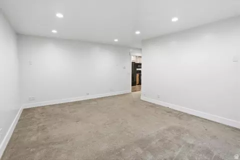 Living - 715 Bluff St, Hyde Park, UT 84318 photo 7 of 10