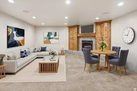 Living - 715 Bluff St, Hyde Park, UT 84318 photo 2 of 10