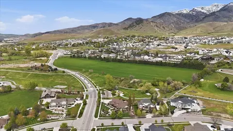 View/Area - 715 Bluff St, Hyde Park, UT 84318 photo 7 of 13
