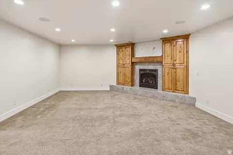 Living - 715 Bluff St, Hyde Park, UT 84318 photo 3 of 10