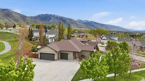 View/Area - 715 Bluff St, Hyde Park, UT 84318 photo 4 of 13