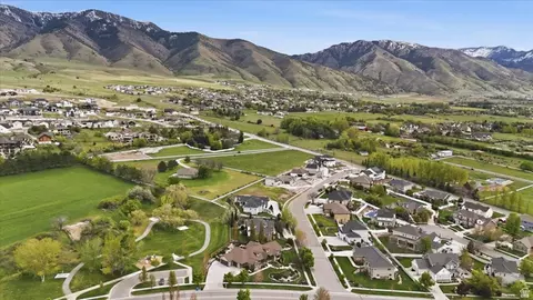 View/Area - 715 Bluff St, Hyde Park, UT 84318 photo 12 of 13