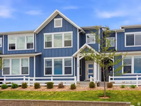 1144 W Early Light Way, Bluffdale, UT 84065