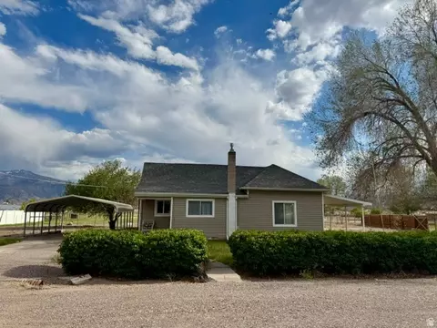 195 W 100 S, Elsinore, UT 84724