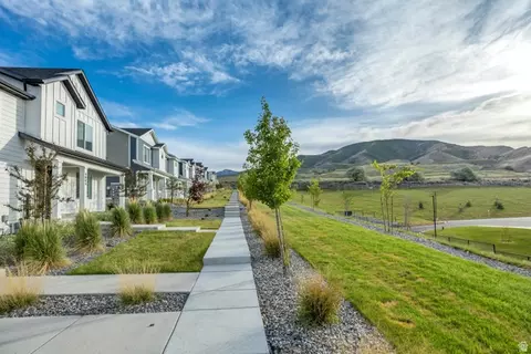 4064 S Pitchblack Ln W, Magna, UT 84044