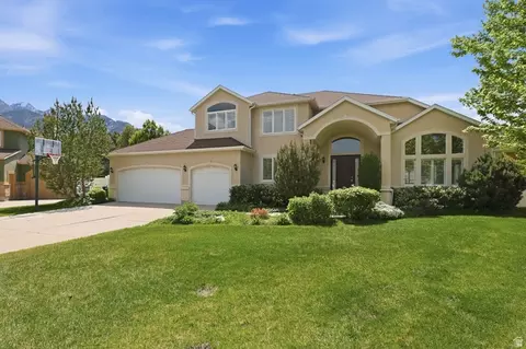 6614 Lindie Ct, Salt Lake City, UT 84121