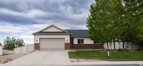 2887 S 350 W, Vernal, UT 84078