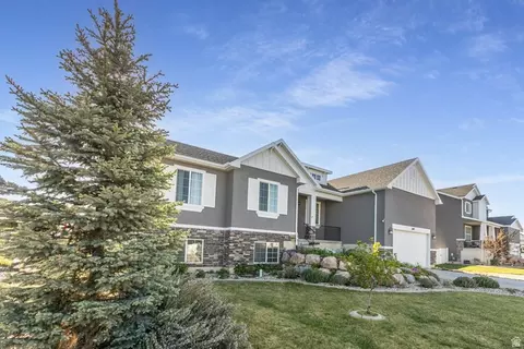 3842 S 5675 W, Hooper, UT 84315