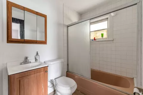 Bath - 47 E Forbush Ave S, Midvale, UT 84047 photo 1 of 1