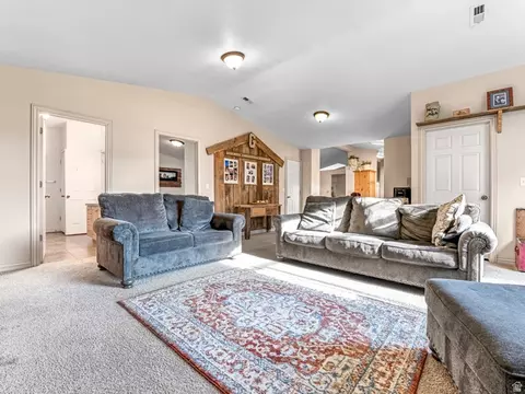 Living - 8982 S 4800 W, Payson, UT 84651 photo 4 of 4