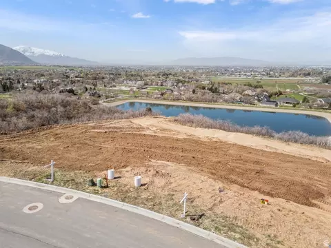 72 S Troy St #12, Mapleton, UT 84664 photo 2