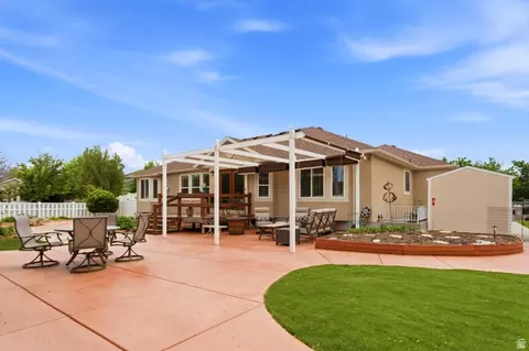 Exterior - 1172 W Kristeldell Ct, Murray, UT 84123 photo 8 of 15