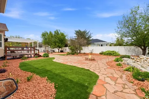 Exterior - 1172 W Kristeldell Ct, Murray, UT 84123 photo 14 of 15