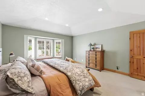 Bedroom - 1172 W Kristeldell Ct, Murray, UT 84123 photo 7 of 11