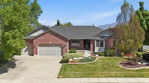 1665 E 1300 N, Layton, UT 84040