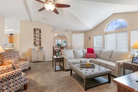 6435 S 1040 W, Murray, UT 84123 photo 9