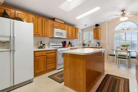 6435 S 1040 W, Murray, UT 84123 photo 4