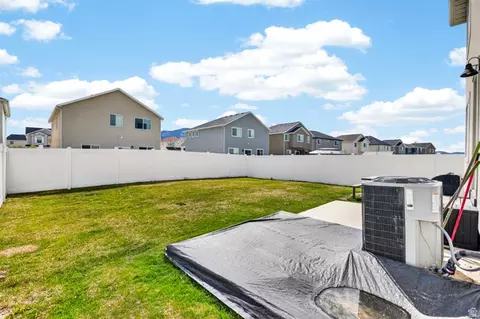 Exterior - 3738 N Browning St, Eagle Mountain, UT 84005 photo 6 of 8