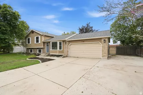 11308 S Hawkwood Dr, Sandy, UT 84094