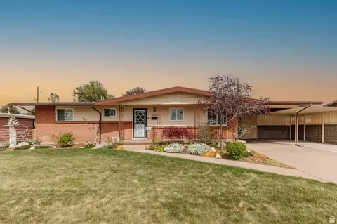 4302 S 2325 W, Roy, UT 84067