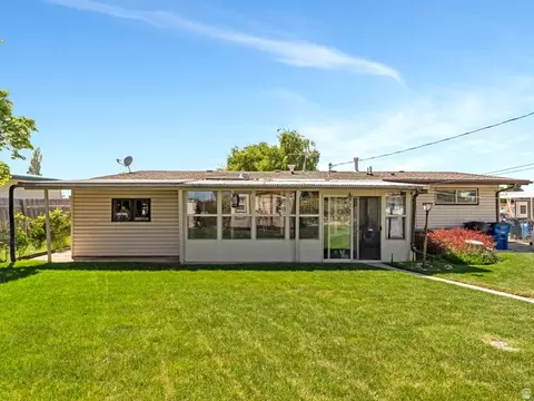 Exterior - 1502 N 475 W, Sunset, UT 84015 photo 5 of 9