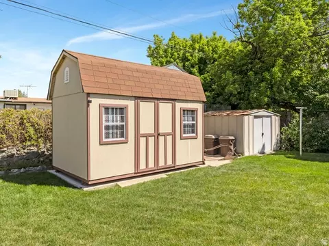 Exterior - 1502 N 475 W, Sunset, UT 84015 photo 8 of 9