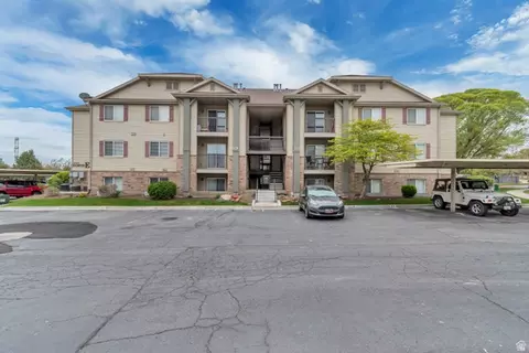 8066 N Ridge Loop E #4, Eagle Mountain, UT 84005