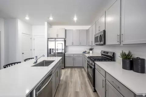 1677 W Viola Ln #3085, Saratoga Springs, UT 84045