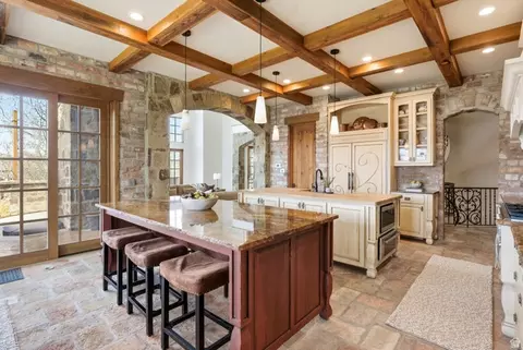Kitchen - 1210 Lasso Trl, Hideout, UT 84036 photo 2 of 5