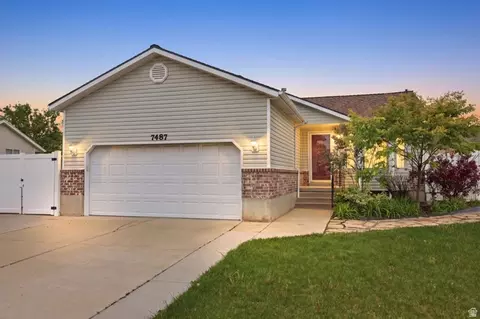 7487 W Olive Brook Dr S, Magna, UT 84044
