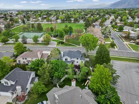 View/Area - 1554 E Buttercup Dr, Sandy, UT 84092 photo 4 of 8