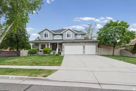 Exterior - 1554 E Buttercup Dr, Sandy, UT 84092 photo 5 of 9