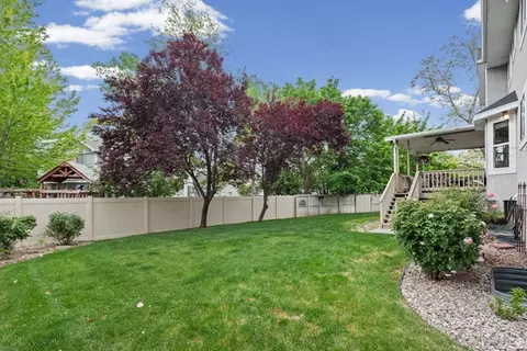 Exterior - 1554 E Buttercup Dr, Sandy, UT 84092 photo 8 of 9